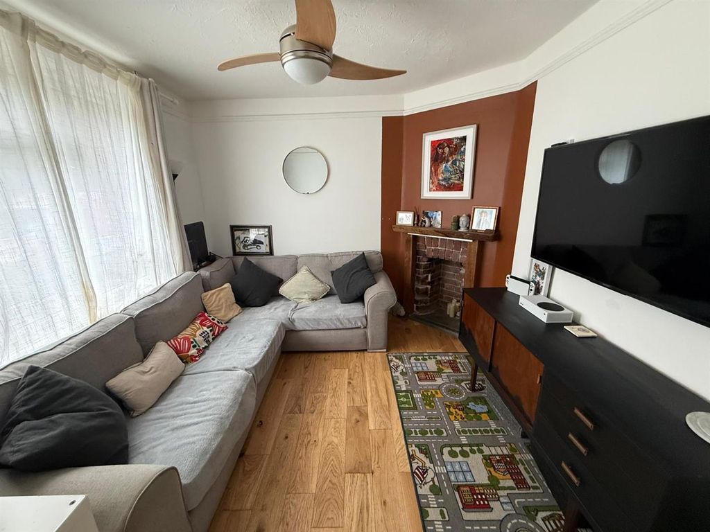 Property photo 3 of 19 Sitting Room.Jpeg