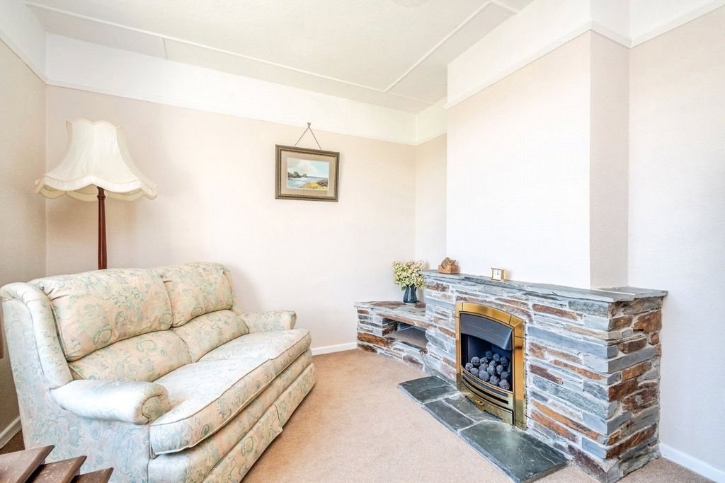 Property photo 2 of 15 Picture No. 02