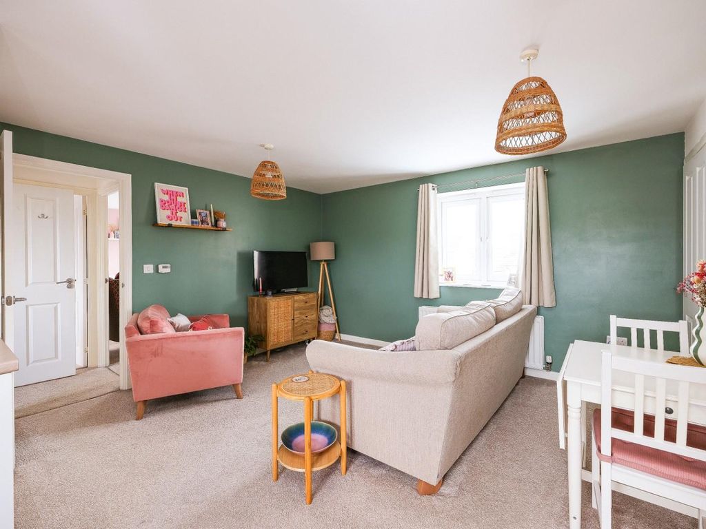 Property photo 3 of 28 Cnr52886.Jpg