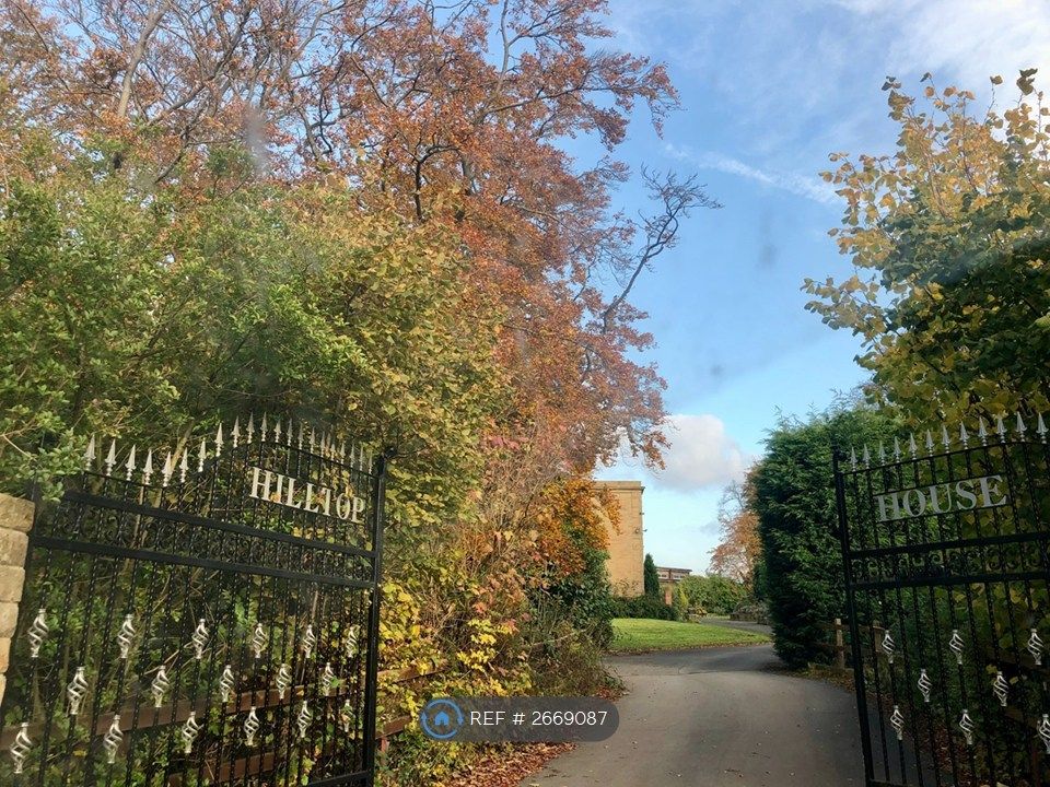 Property photo 2 of 10