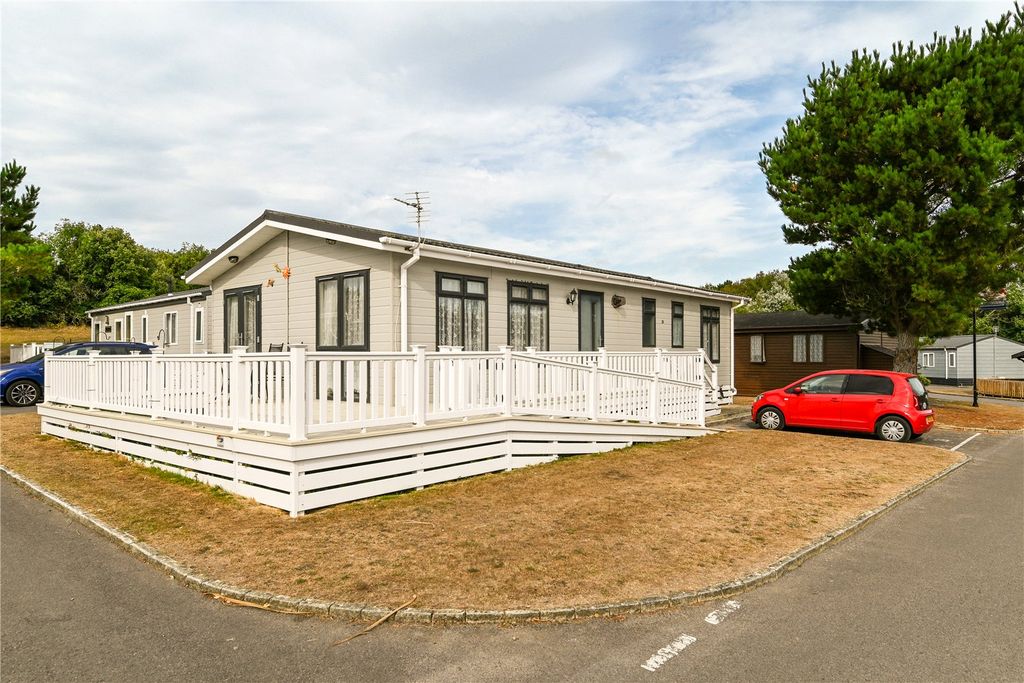 Property photo 1 of 15 Picture No. 01