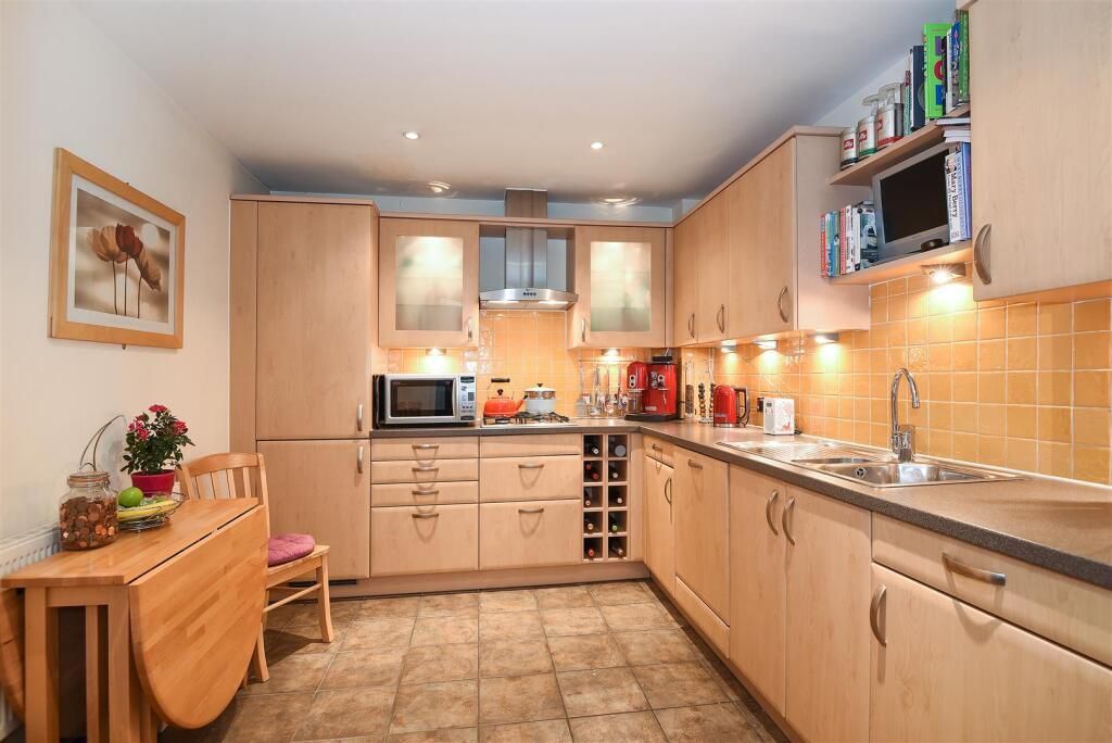 Property photo 3 of 10 Davidson Frost-Wellings, Dfw, Castlereagh House, K