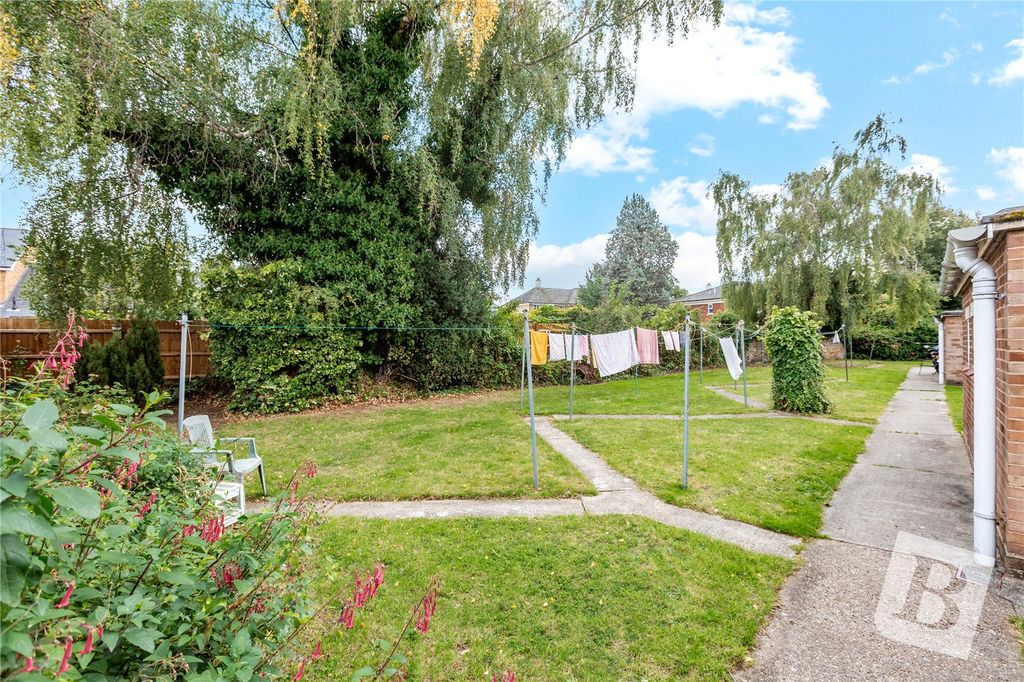 Property photo 3 of 21 Exterior