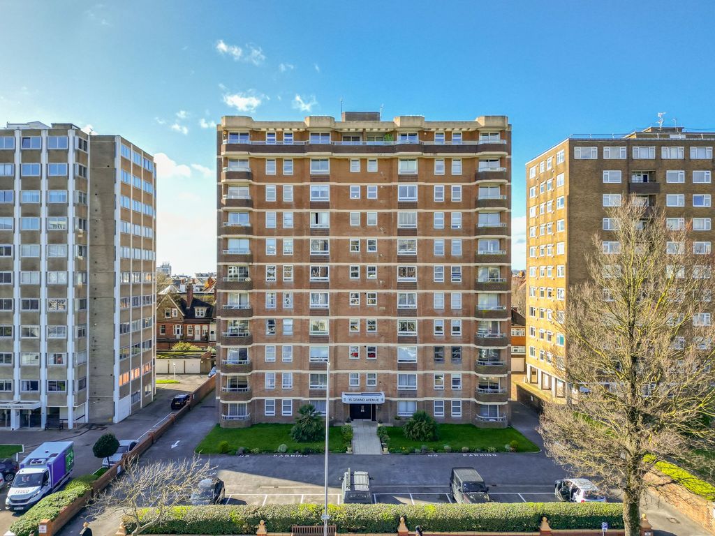 Property photo 1 of 19