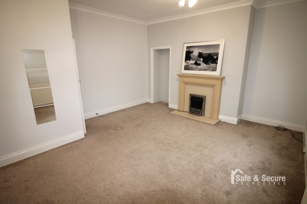 Property photo 3 of 9 Img_0384