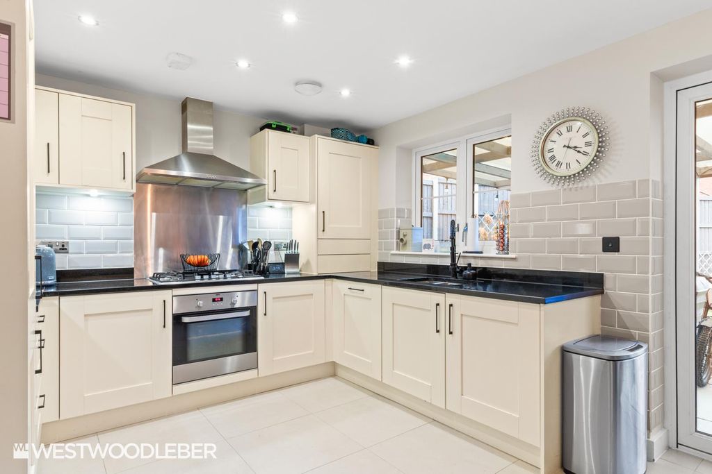 Property photo 3 of 18 Stearnway_5.Jpg