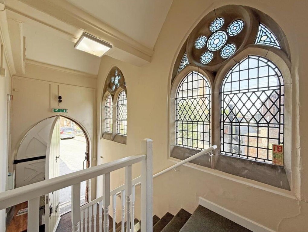 Property photo 2 of 9 5.Png