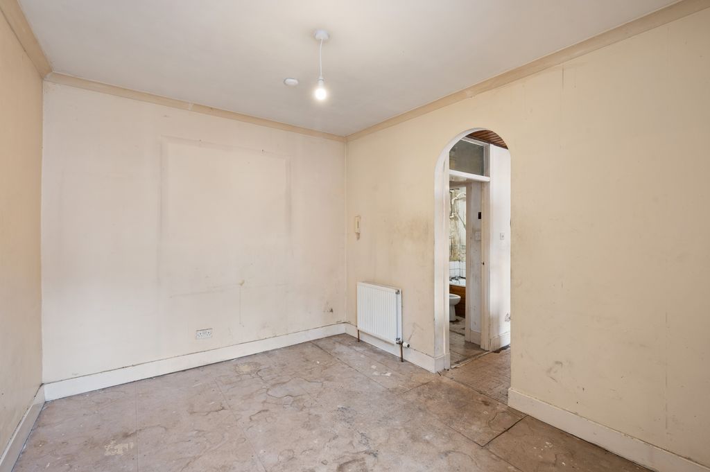 Property photo 2 of 9 Property Image 2