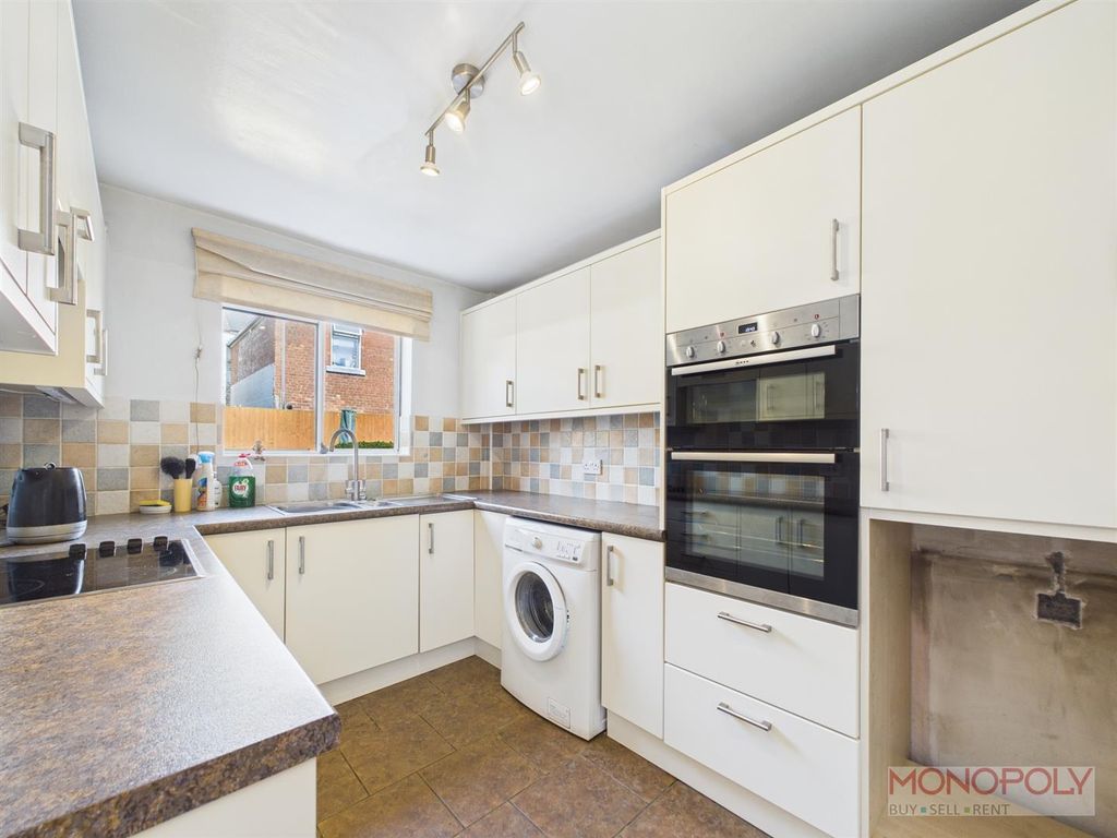 Property photo 2 of 20 Cam03815G0-Pr0324-Still006.Jpg