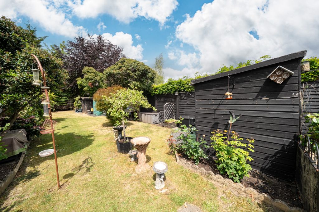 Property photo 2 of 19