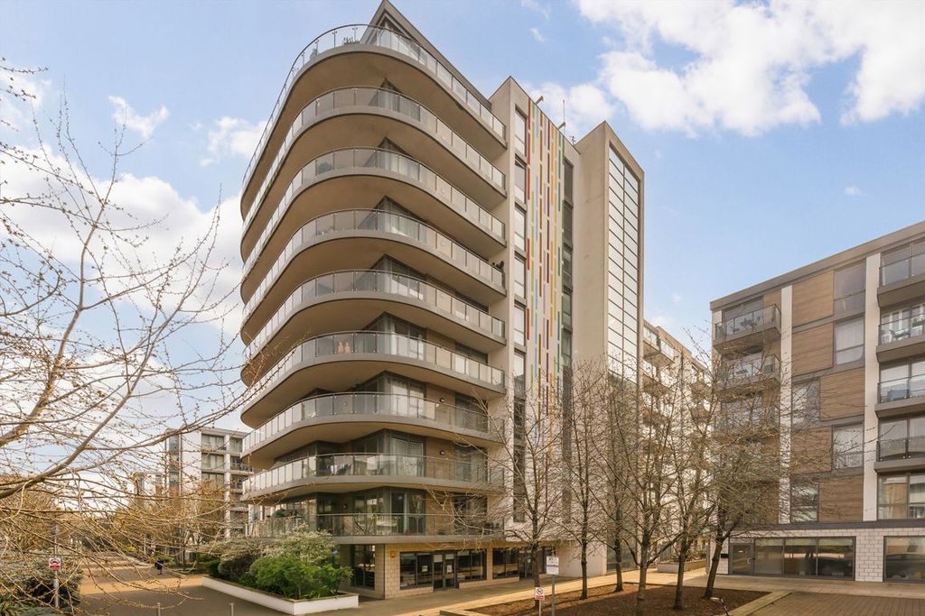 Property photo 1 of 6