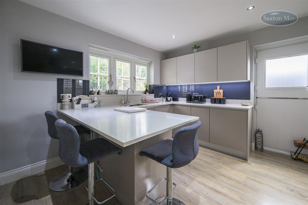 Property photo 2 of 20 06.Jpg