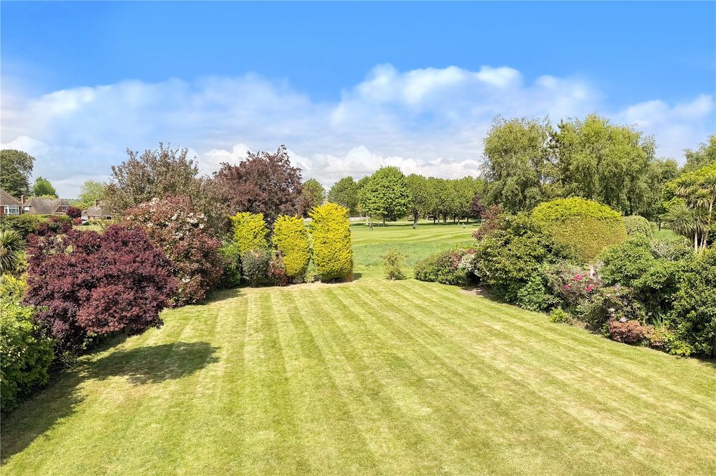 Property photo 2 of 25 Picture No. 34