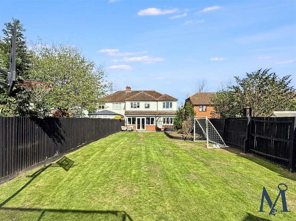Property photo 2 of 36 Rear Garden