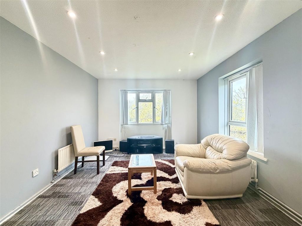 Property photo 2 of 11 Img_0763.Jpeg