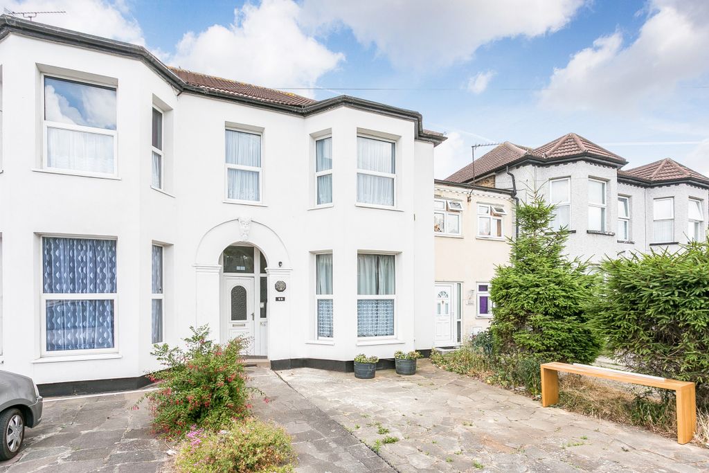 Property photo 1 of 16 1 Exterior