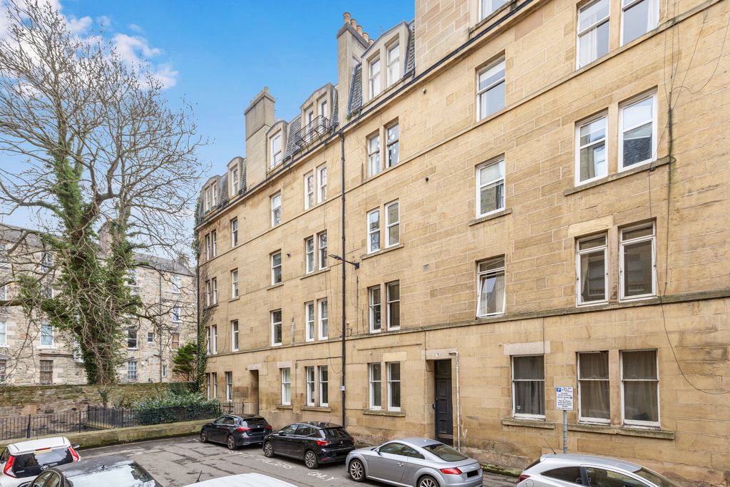 Property photo 1 of 9 Primary Property Image