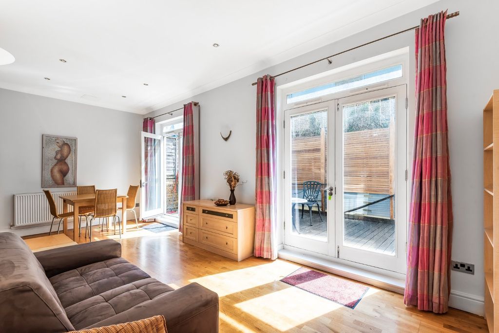 Property photo 2 of 10 Picture No. 02