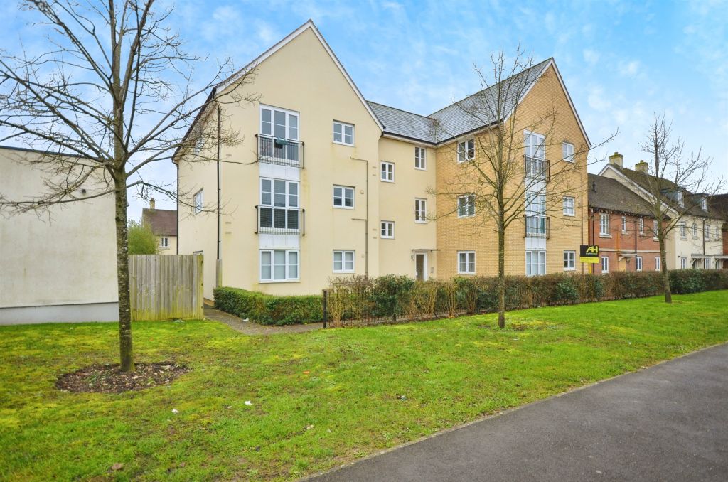 Property photo 1 of 16