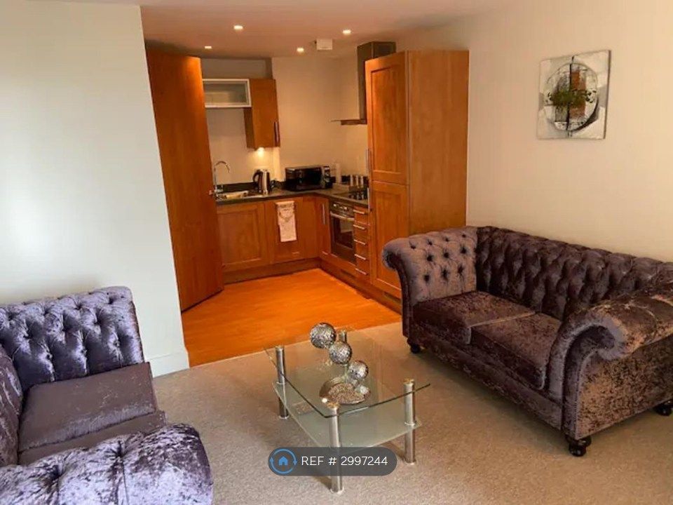 Property photo 2 of 8