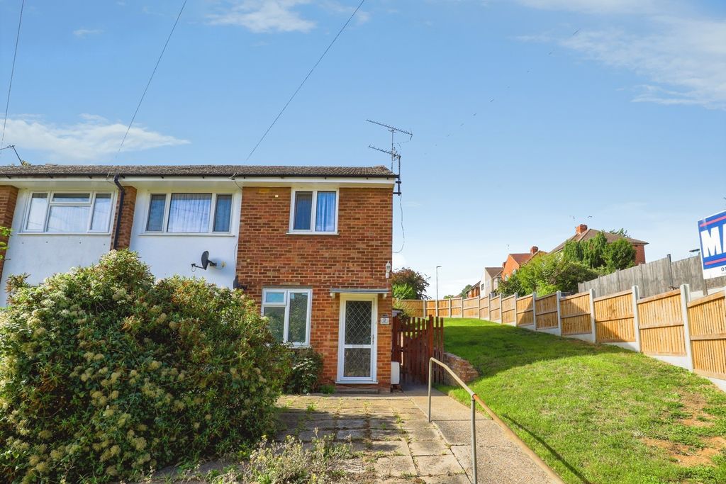 Property photo 2 of 12 Pbox-Img.Jpg