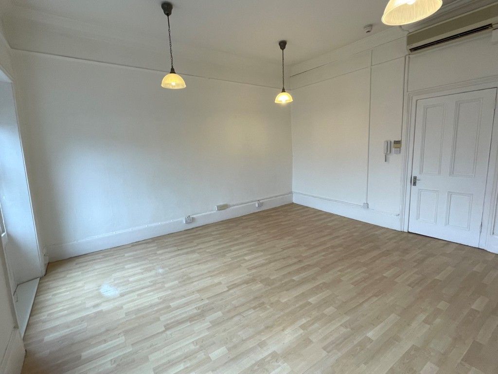 Property photo 3 of 3 Photo 5