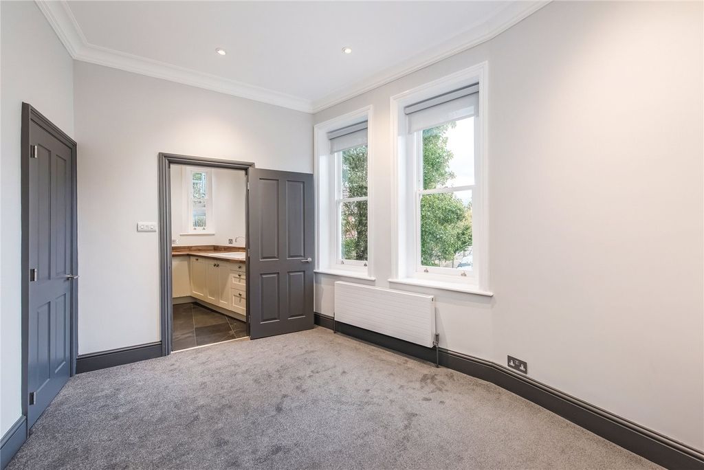 Property photo 3 of 11 Reception Room