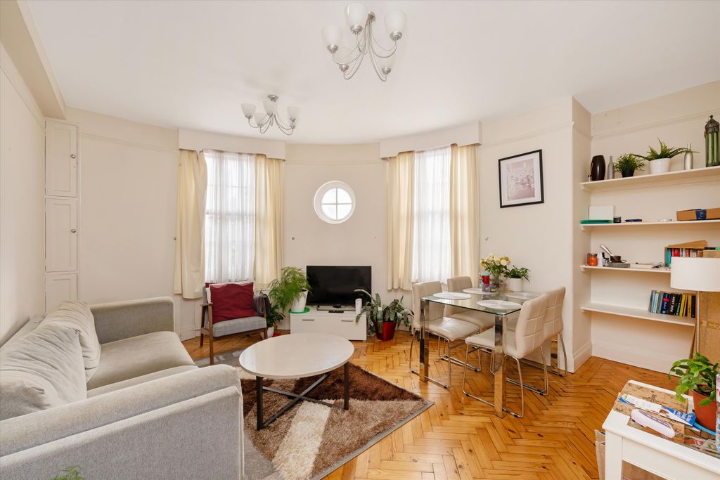 Property photo 1 of 10 Image