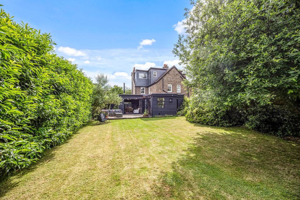 Property photo 1 of 49
