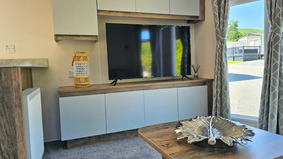 Property photo 3 of 26 Lounge Tv Unit And Coffee Table In The Brookwood
