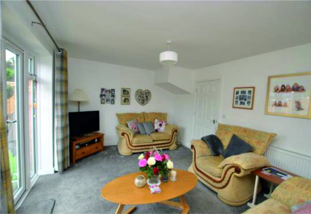 Property photo 3 of 9