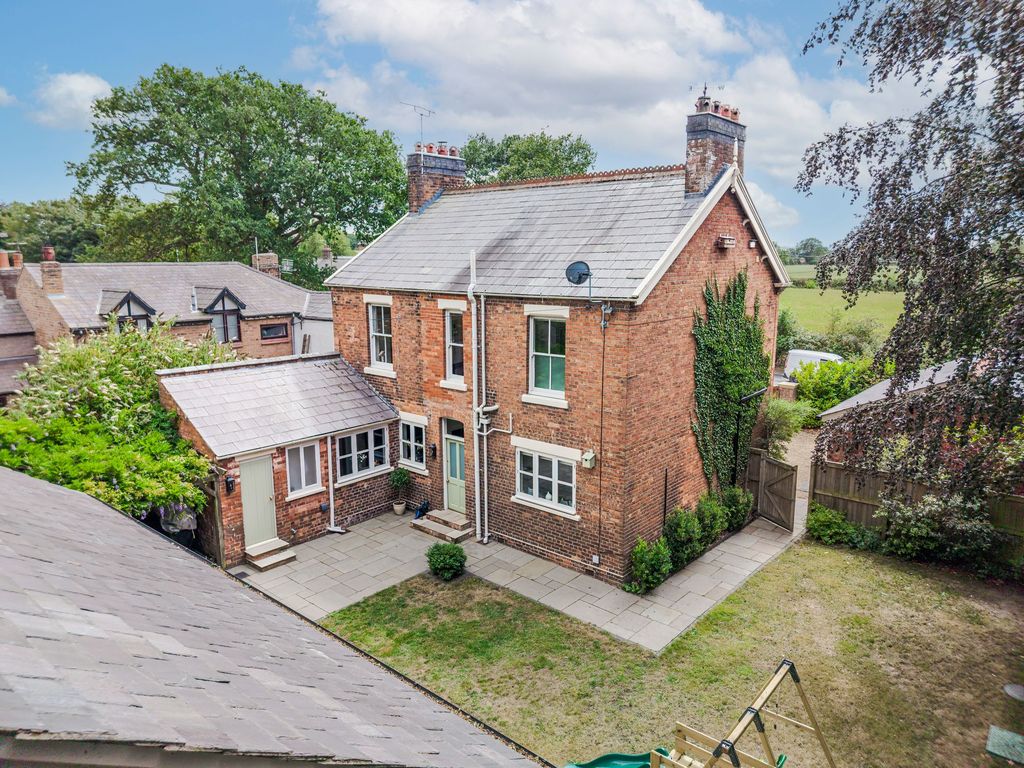 Property photo 3 of 50