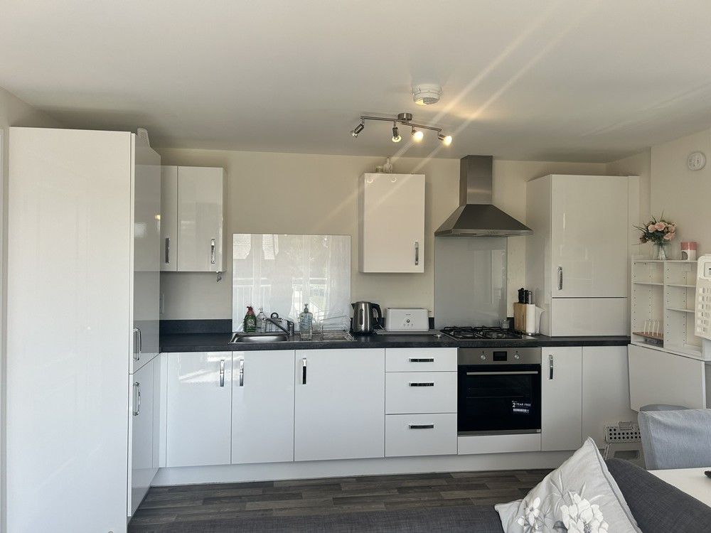 Property photo 2 of 9 27 Mbc 8