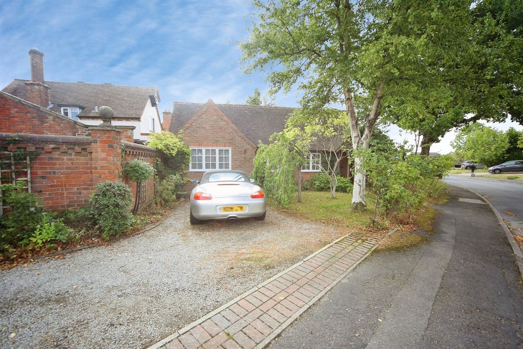 Property photo 3 of 15
