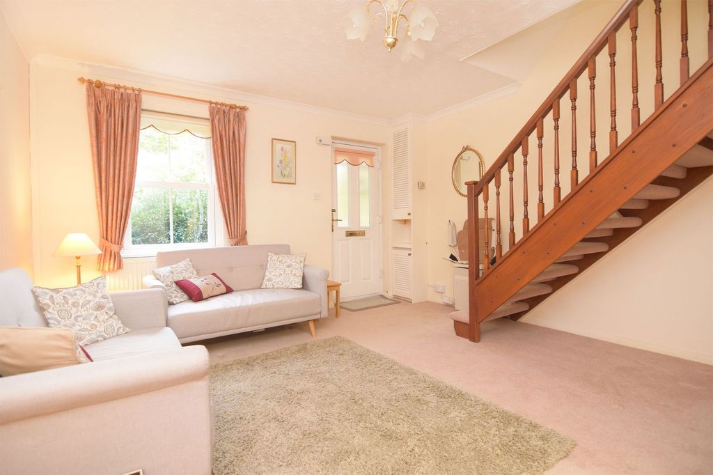 Property photo 3 of 15
