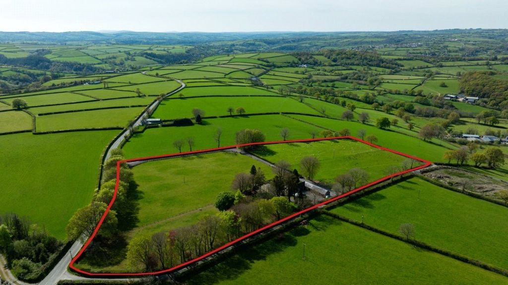 Property photo 3 of 60 Aerial