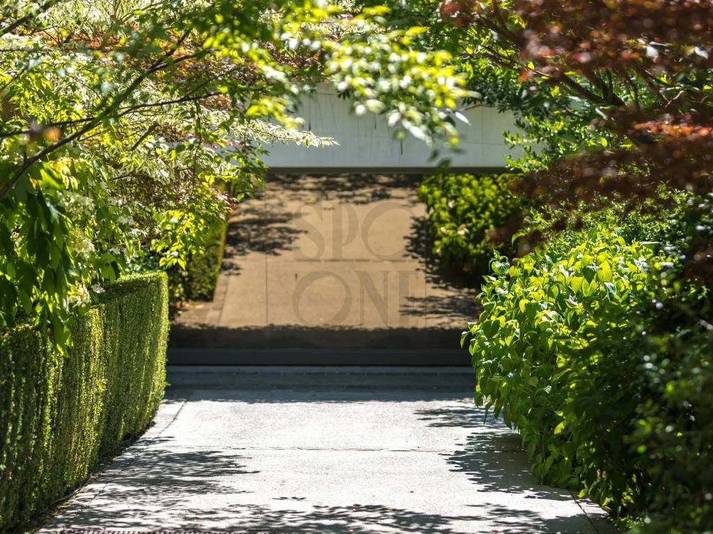 Property photo 1 of 3