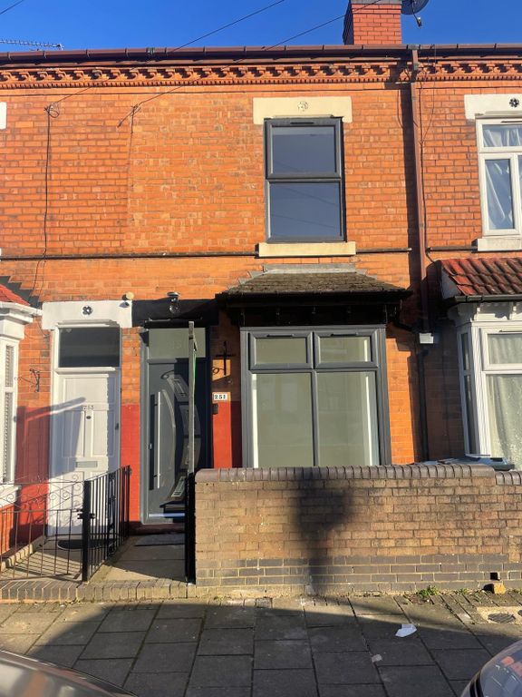 Property photo 1 of 7