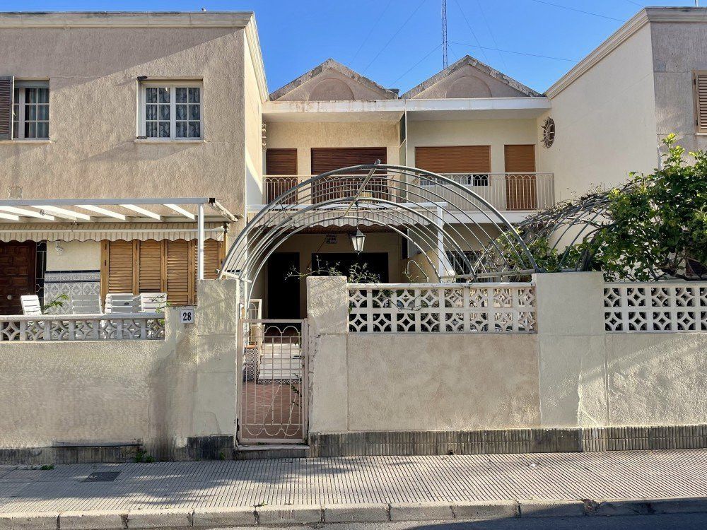Property photo 1 of 26