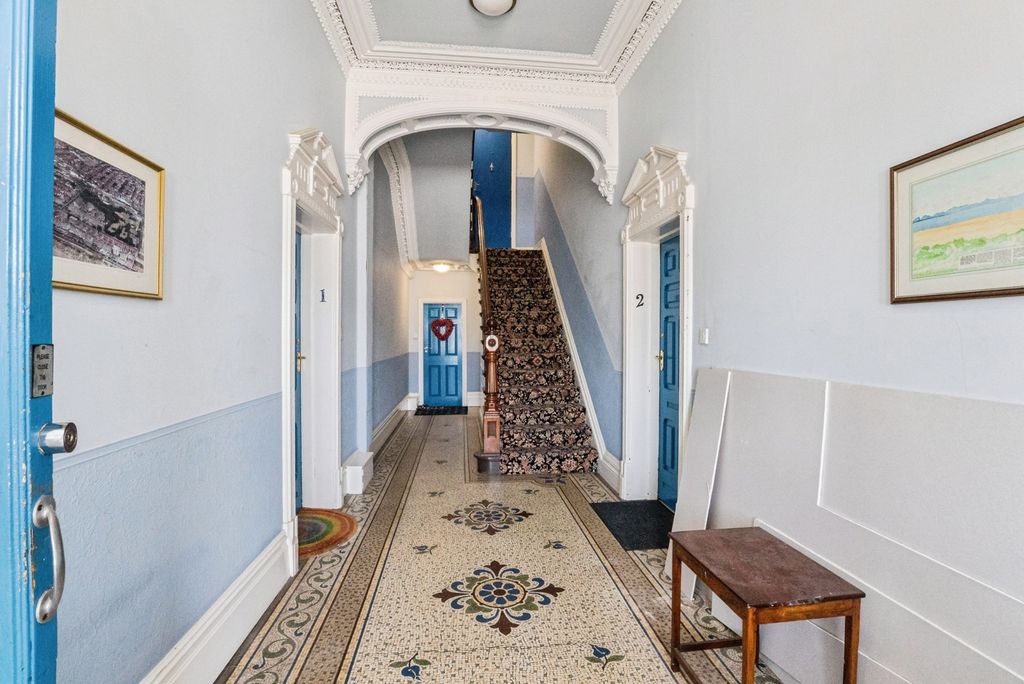 Property photo 2 of 14 Pbox-Img.Jpg