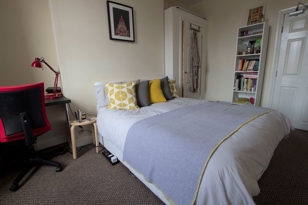 Property photo 1 of 6 Img_9981