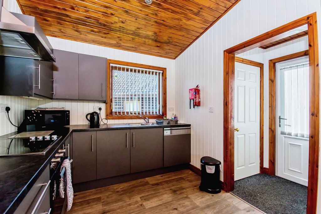 Property photo 3 of 15 Open Plan Lounge Kitchen