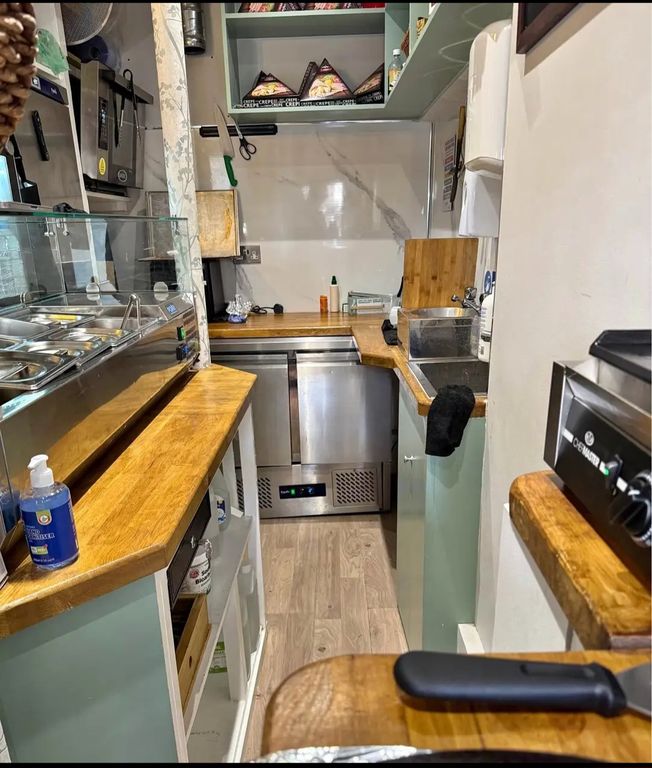 Property photo 1 of 4