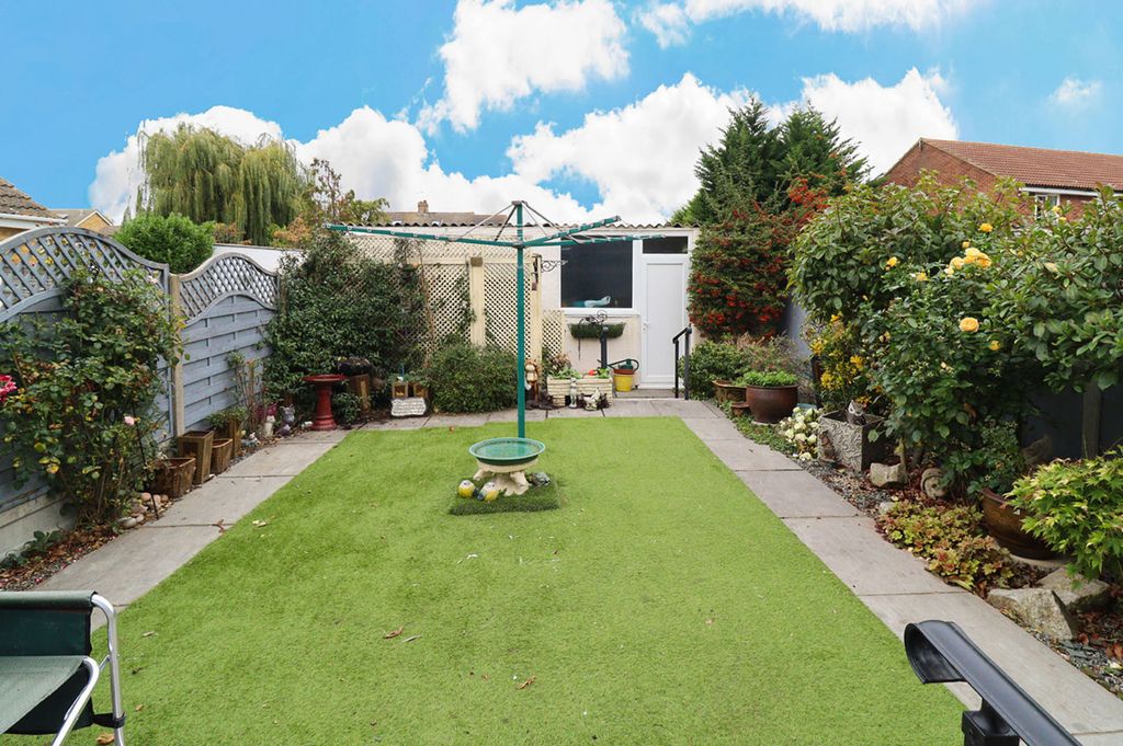 Property photo 2 of 17 Picture No. 10