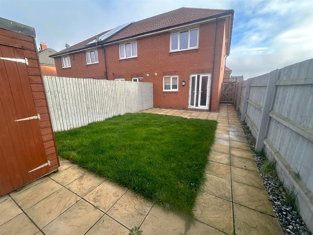 Property photo 2 of 12 Img-20251108-Wa0042.Jpg