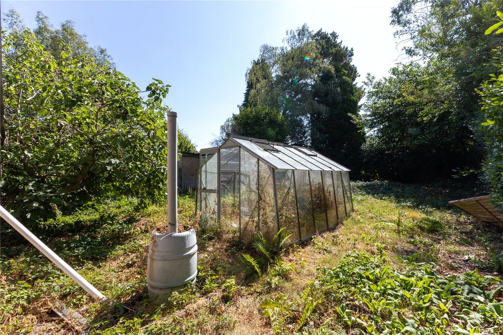 Property photo 2 of 21 Picture No. 02
