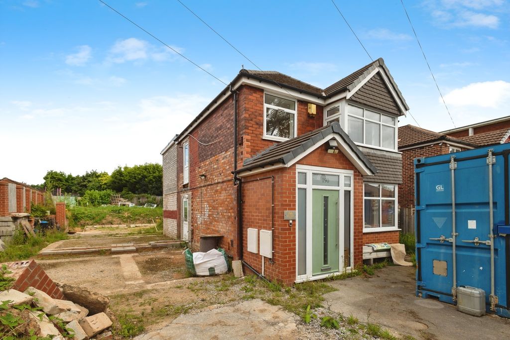 Property photo 1 of 17 Photo