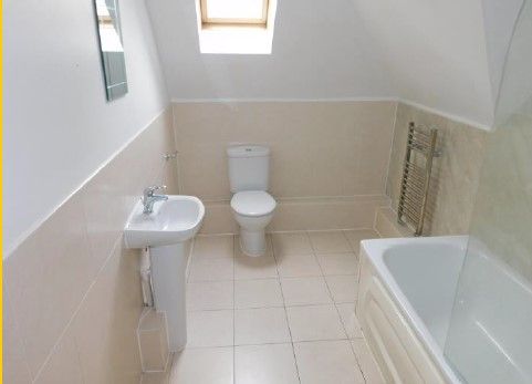 Property photo 3 of 4