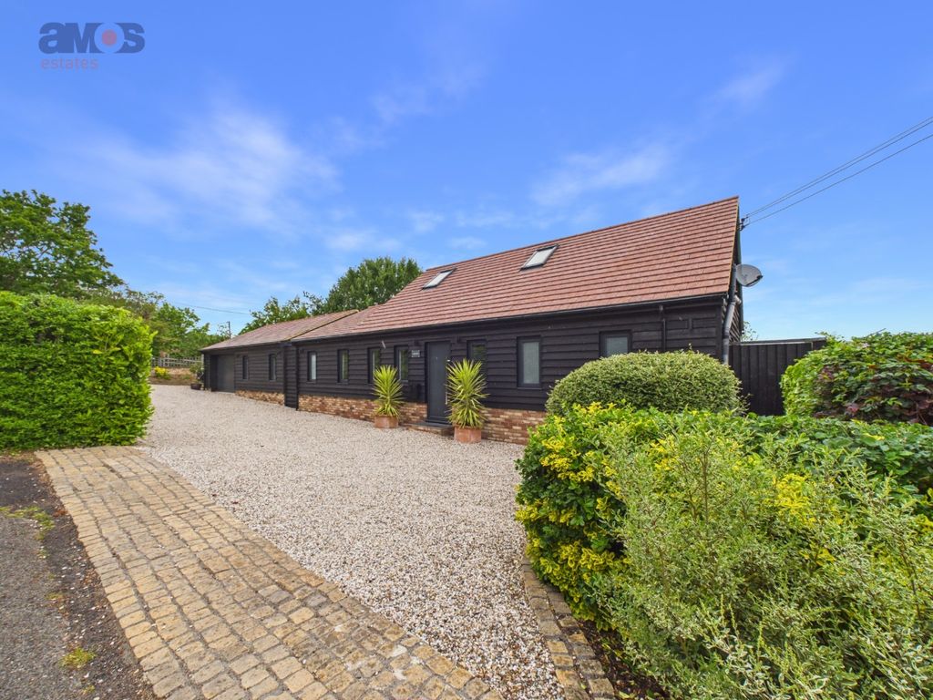Property photo 1 of 34 4942340