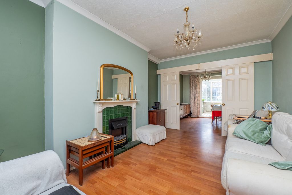 Property photo 2 of 9 Picture No. 04